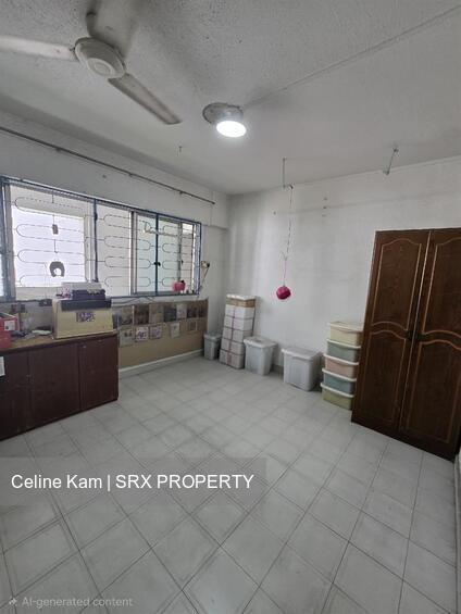 Blk 548 Jurong West Street 42 (Jurong West), HDB Executive #570635451